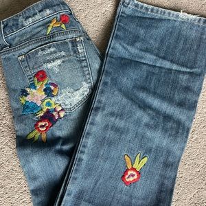 Woman’s size 29 Joe’s Jeans
